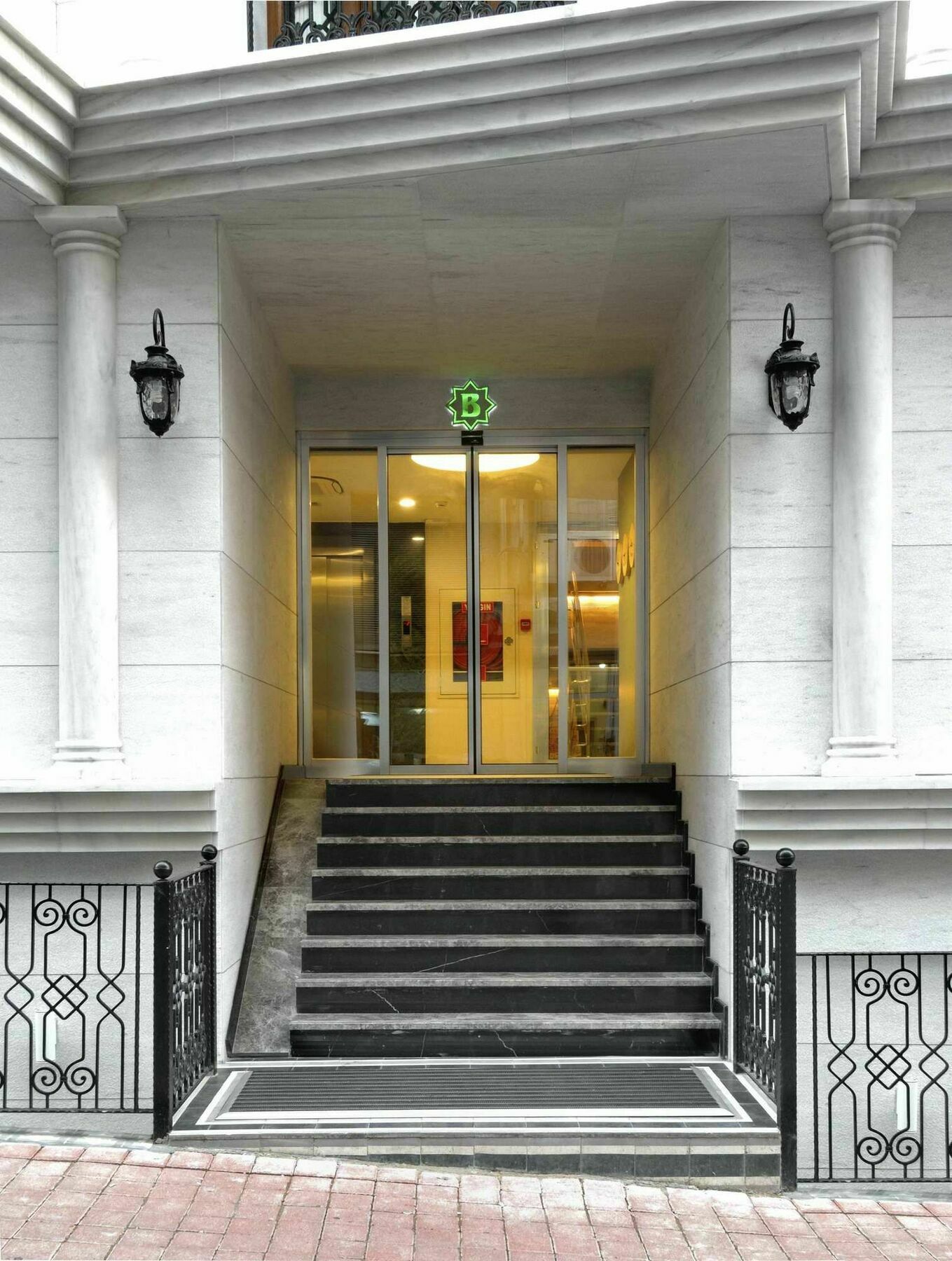 Bizim Hotel Istanbul Exterior foto